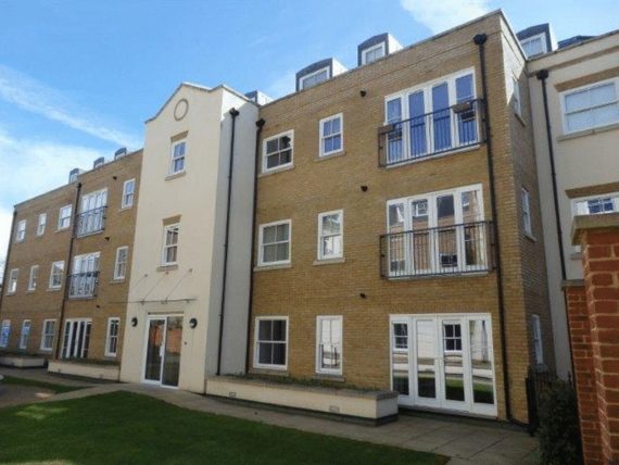 2 Bedroom Flat